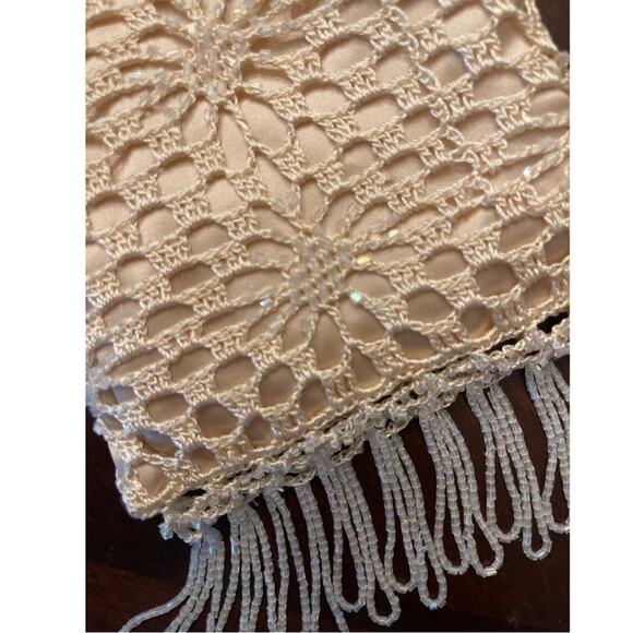 La Regale small beaded vinatge bag purse. Macrame vintage boho braided strap - Picture 2 of 4